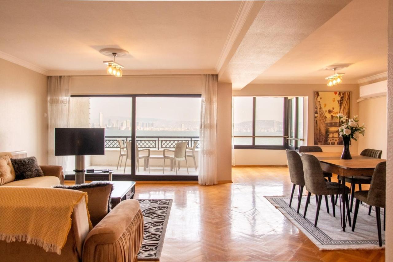 Spacious Flat With Sea View In Karsiyaka *